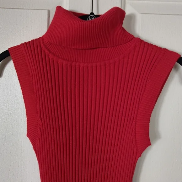 Women's Knit Ribbed Sleeveless Turtleneck In Poppy Red Size Medium - Picture 8 of 9